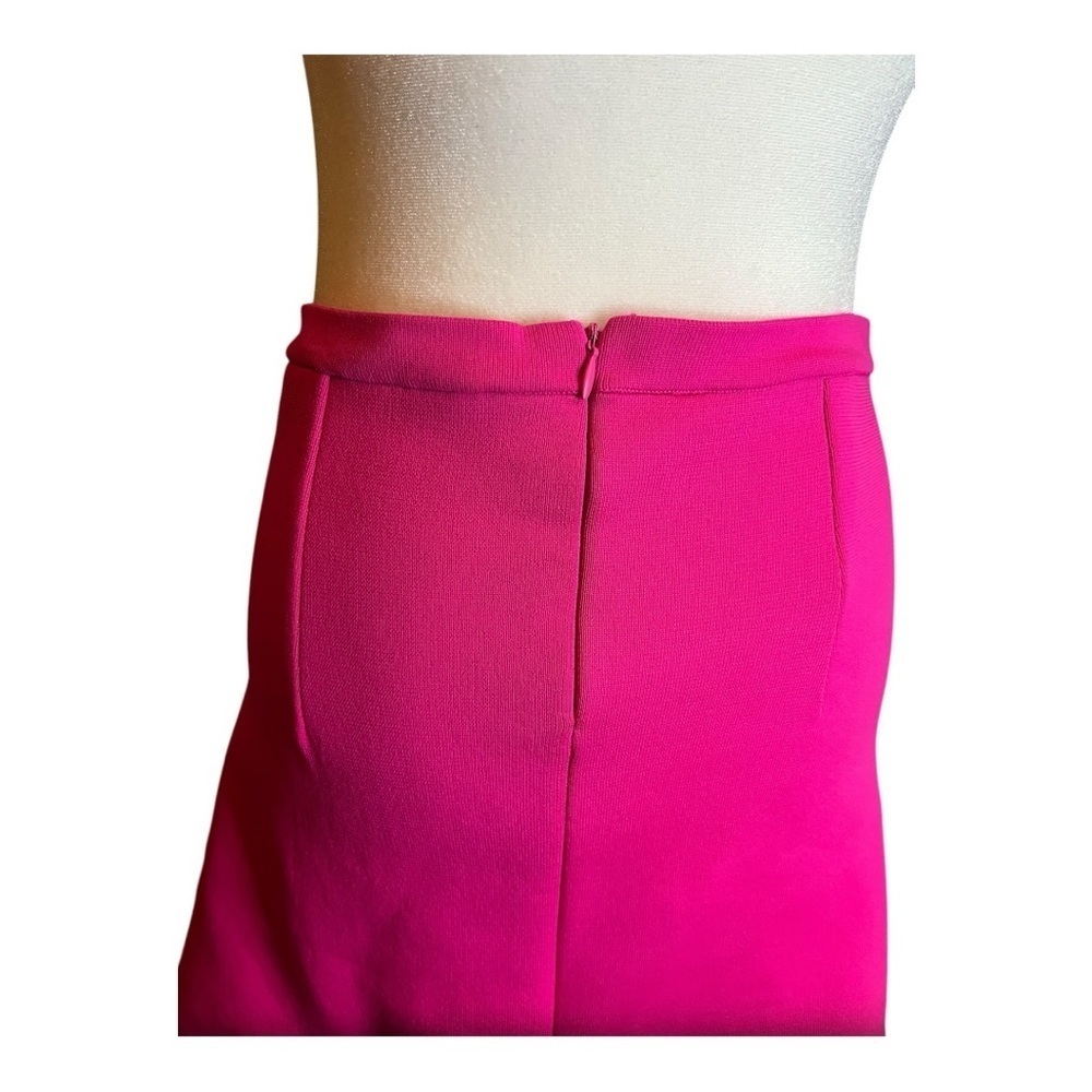 Zara Vibrant Pink Knit Women's Skirt Neon Yellow Inside medium mini - Picture 4 of 8